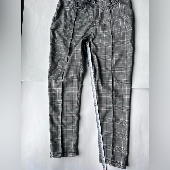 Free People Womens Tailored Plaid Short Pants cropped ankle  size 6 - Picture 13 of 13